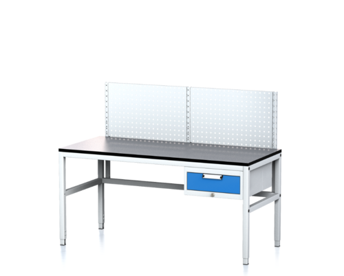 filename_1911_m1